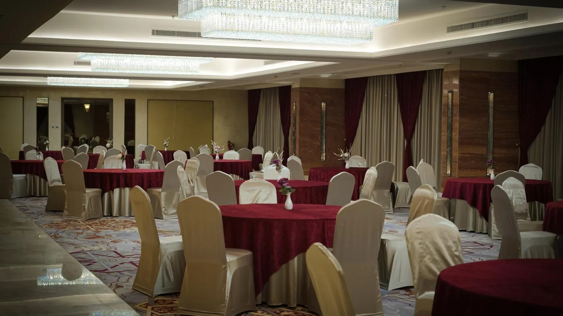 La Zona Continental Hotel Ντουμπάι 4*,  Ηνωμένα Αραβικά Εμιράτα
