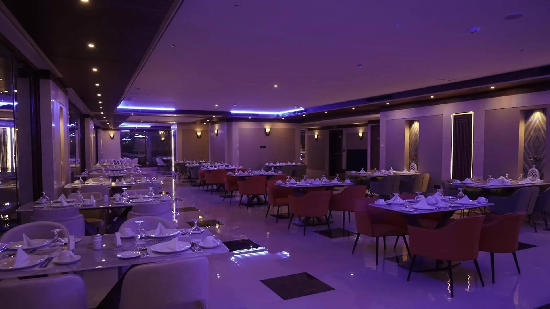 La Zona Continental Hotel Dubaj