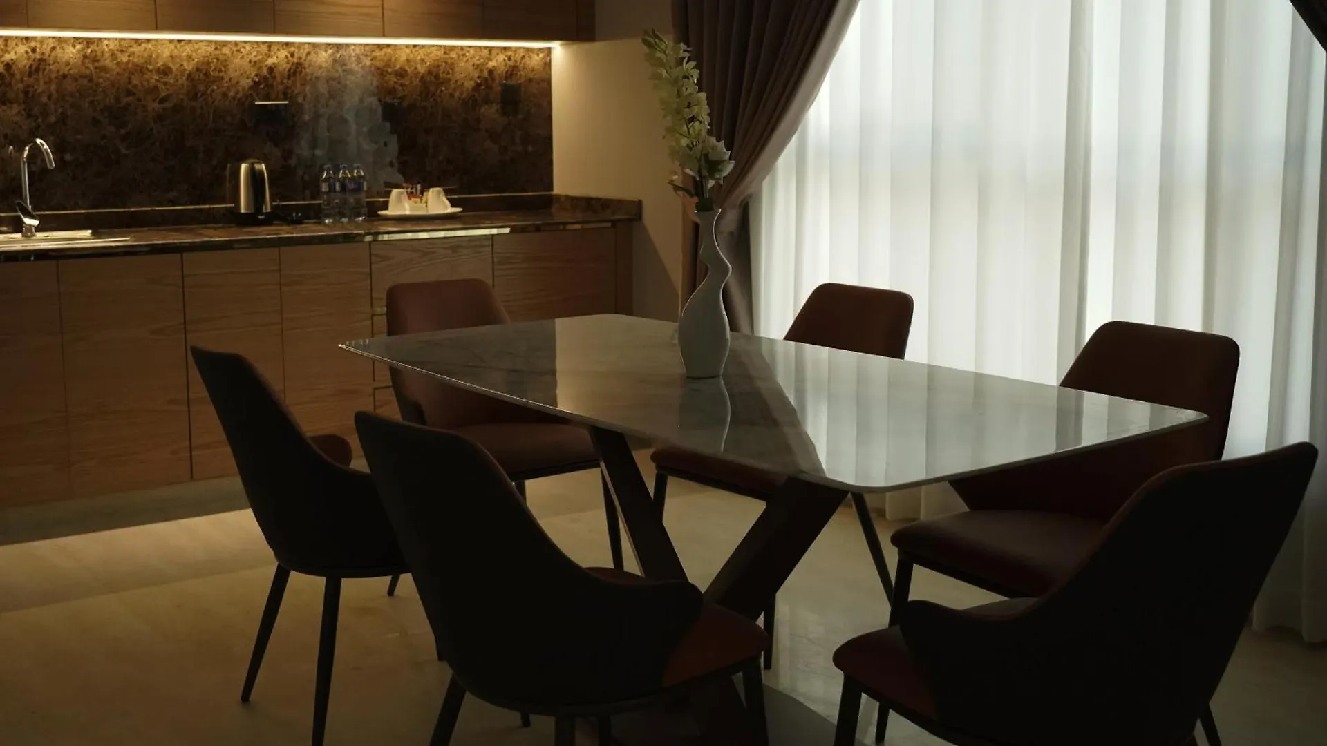 La Zona Continental Hotel Ντουμπάι 4*,