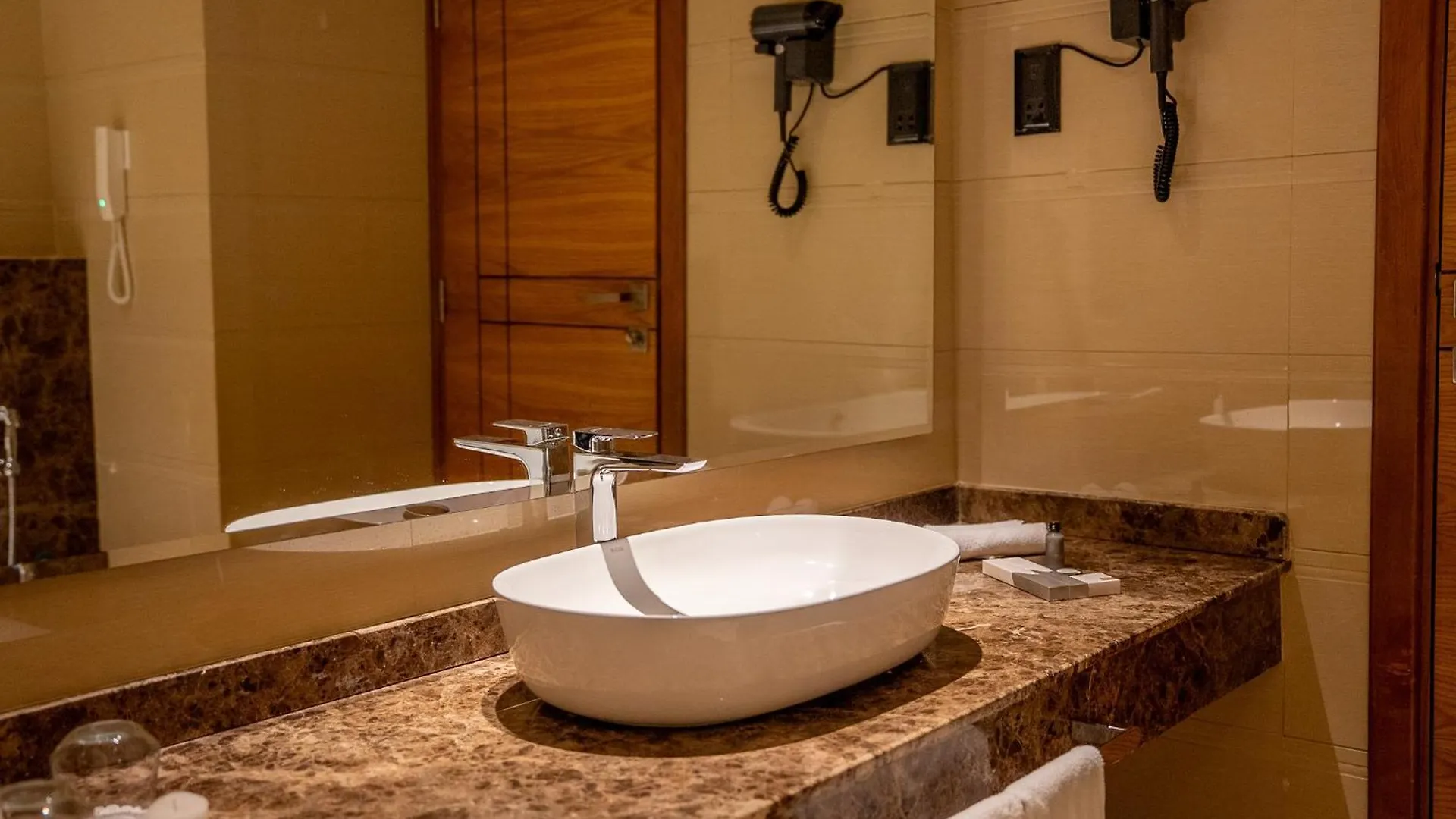 ****  La Zona Continental Hotel Ντουμπάι Ηνωμένα Αραβικά Εμιράτα
